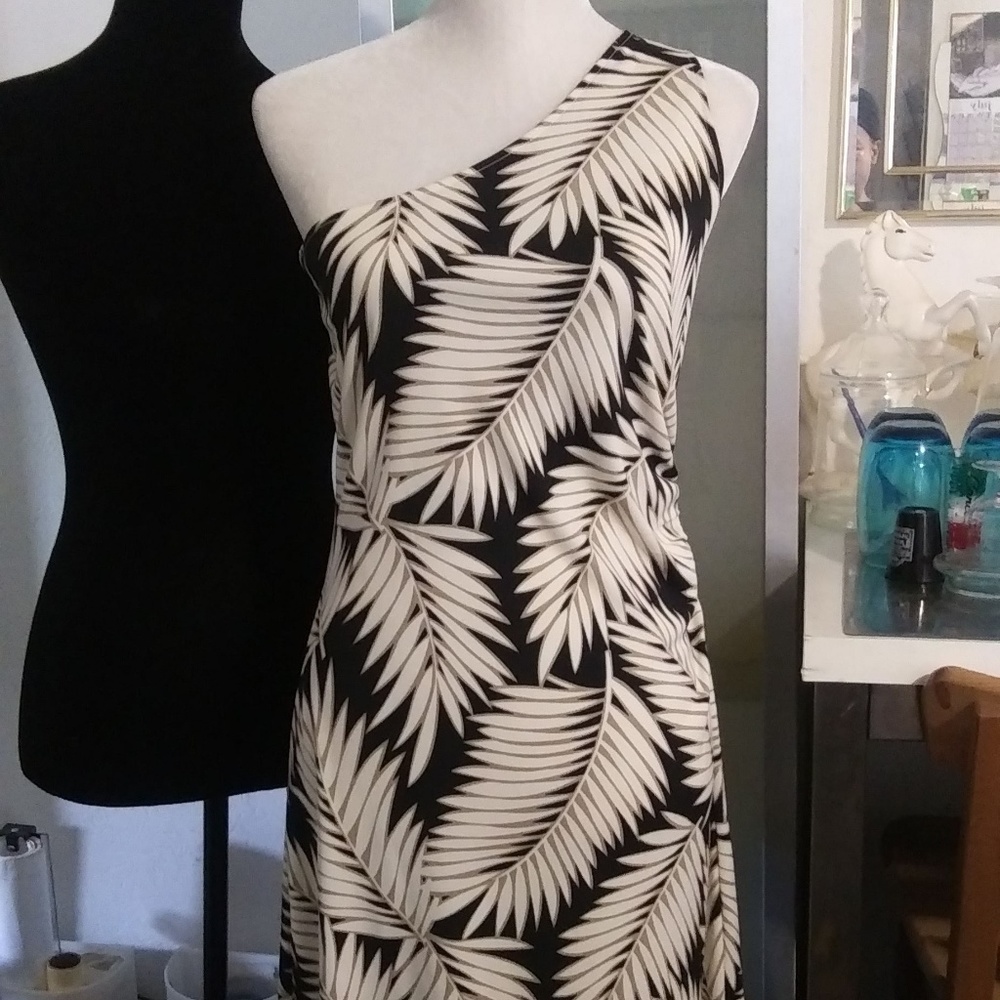 Leaf Print One Shoulder Dress